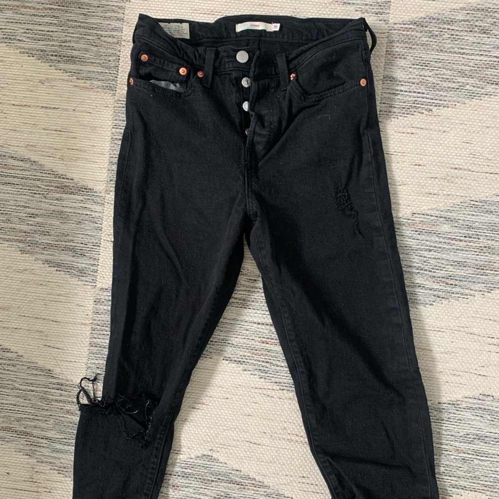 Black levi ripped jeans